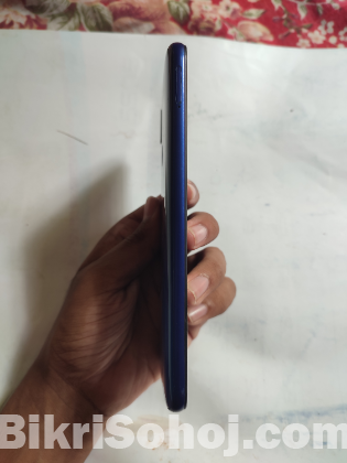 Xiaomi Redmi 7 (3/32)